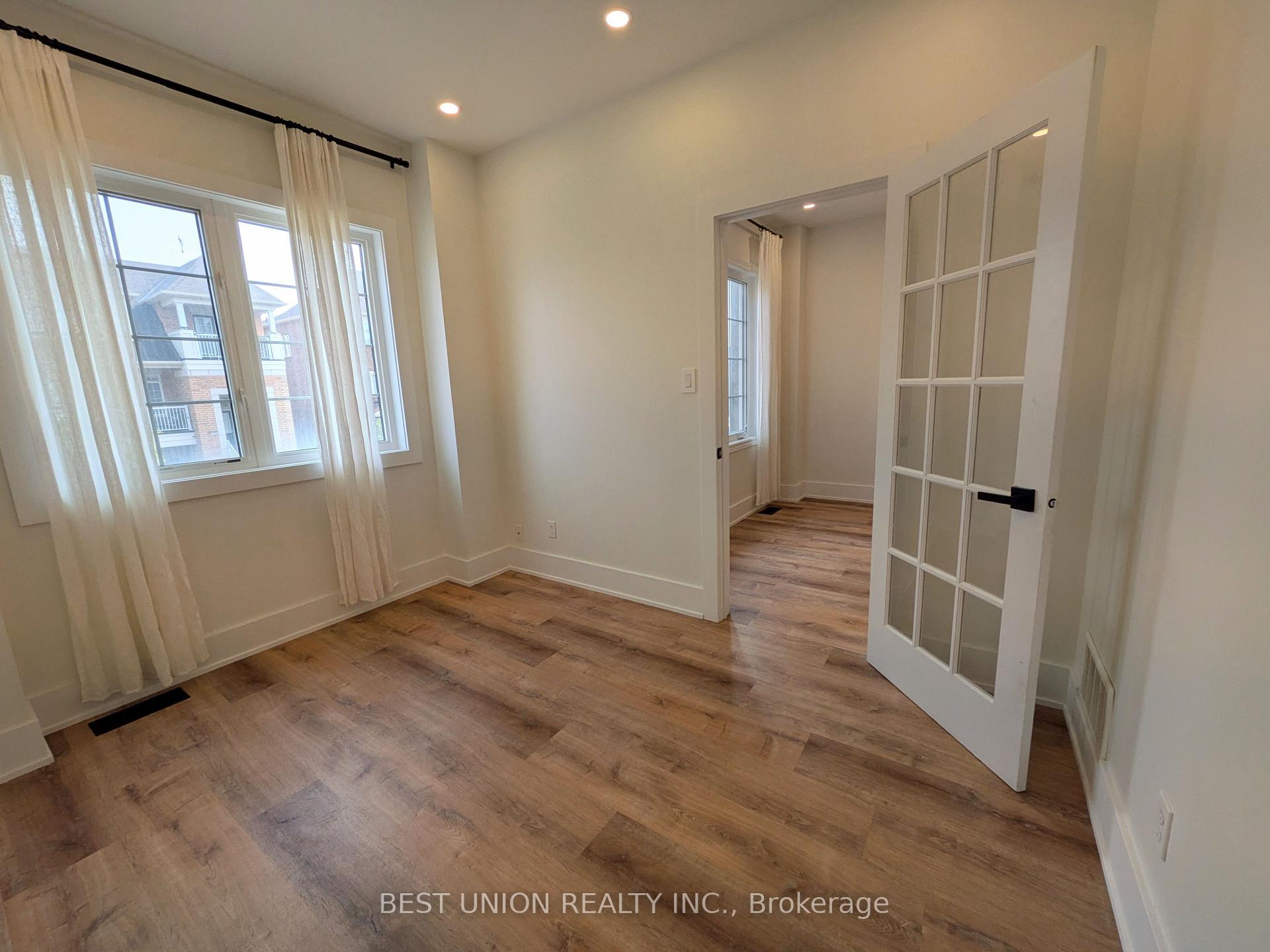 Photo 7 of 1596 Brandy Court, Pickering, Duffin Heights — HOMEH