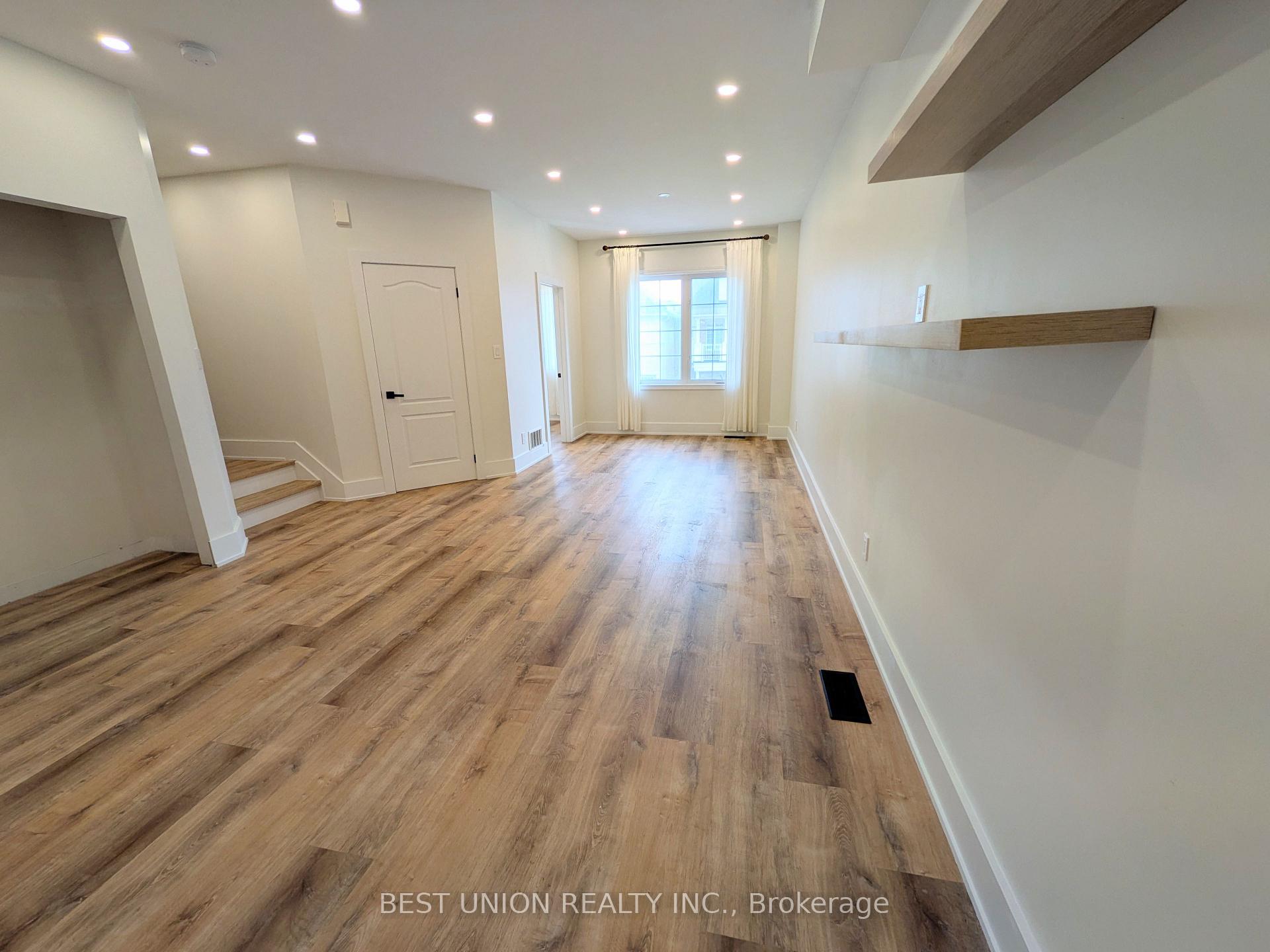 Photo 8 of 1596 Brandy Court, Pickering, Duffin Heights — HOMEH