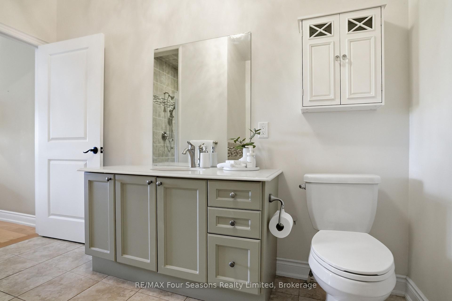 Photo 18 of Unit 33, 34 Kari Crescent, Collingwood — HOMEH
