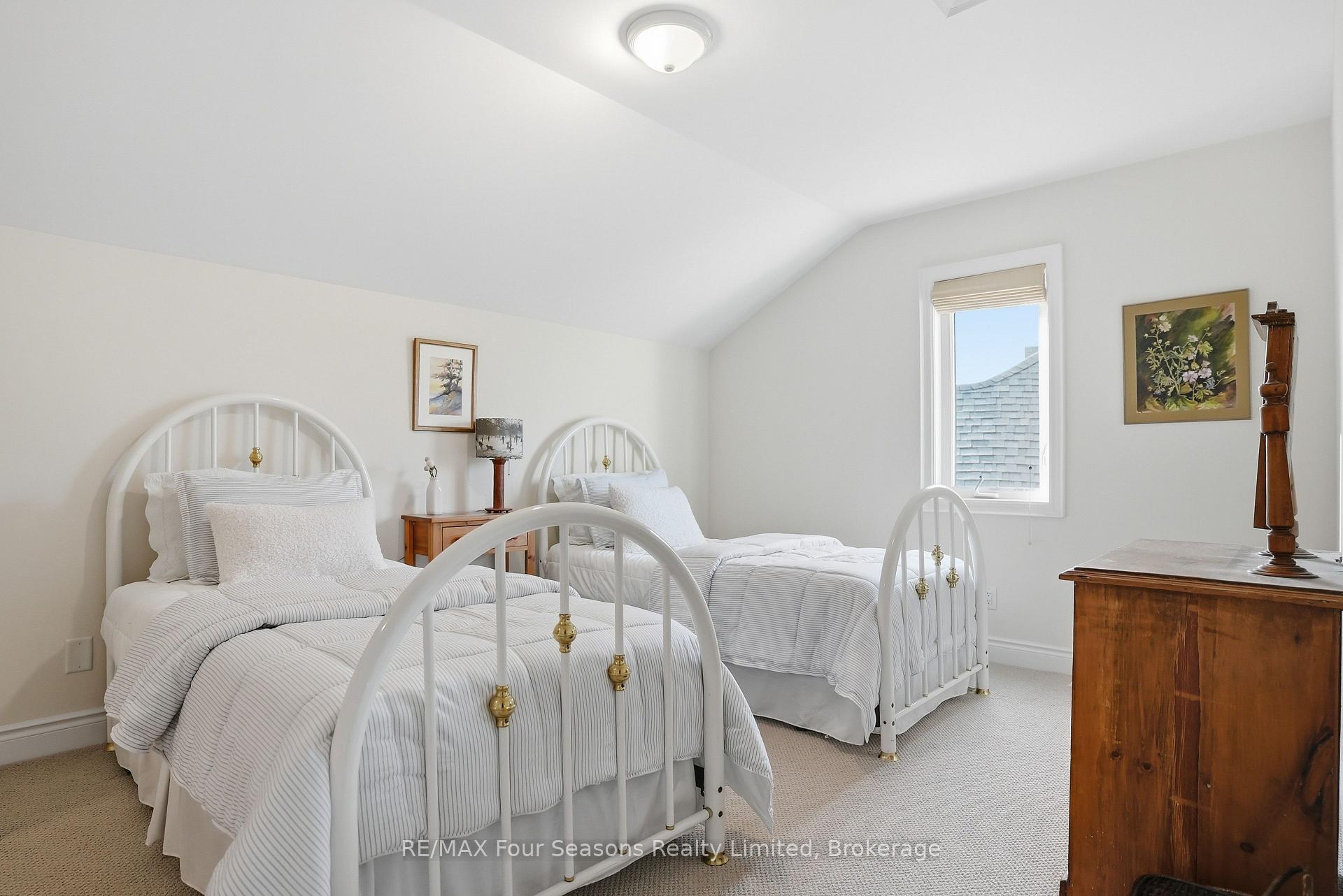 Photo 26 of Unit 33, 34 Kari Crescent, Collingwood — HOMEH