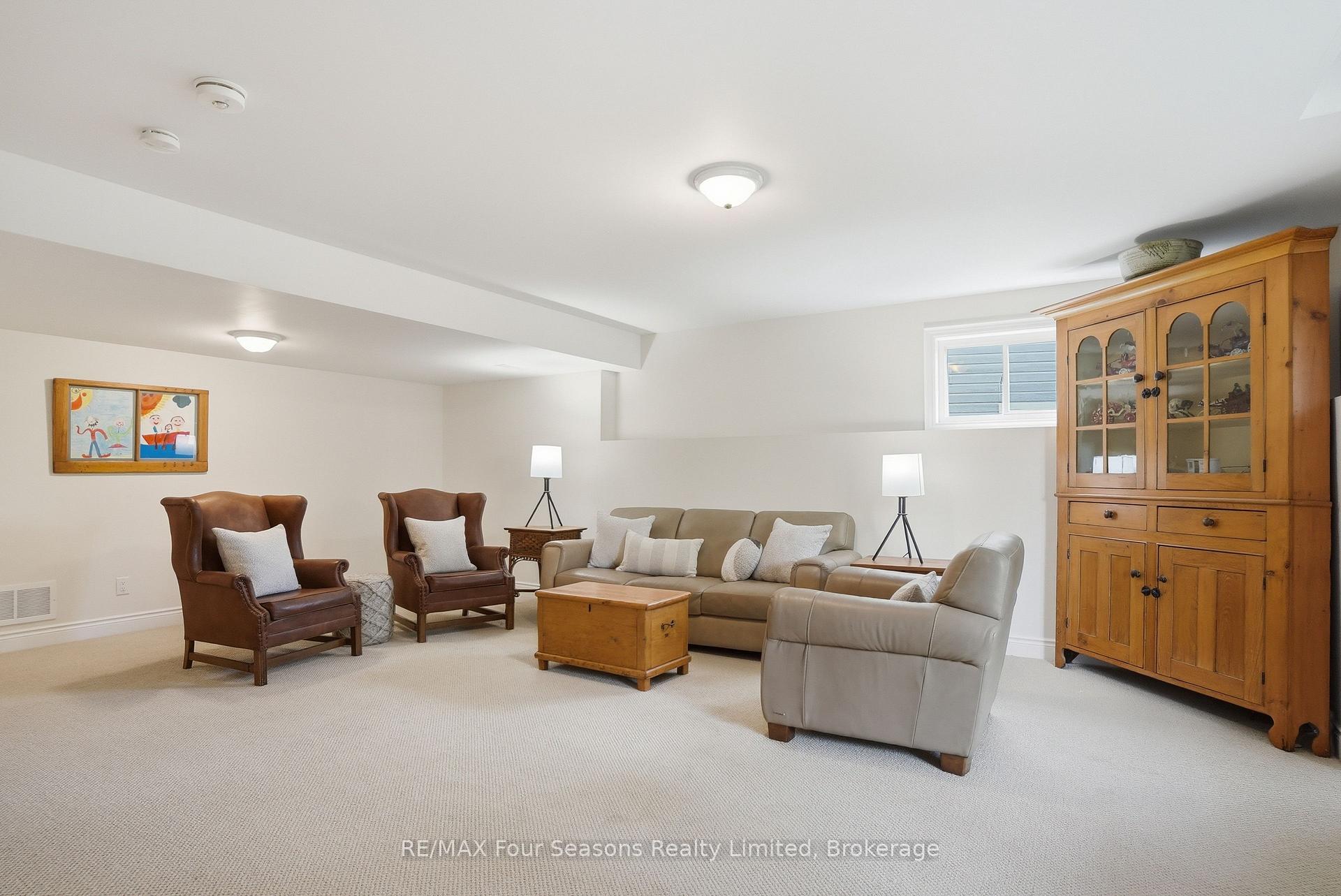 Photo 32 of Unit 33, 34 Kari Crescent, Collingwood — HOMEH