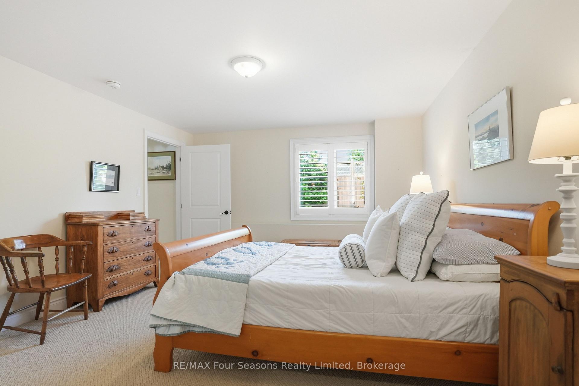 Photo 34 of Unit 33, 34 Kari Crescent, Collingwood — HOMEH