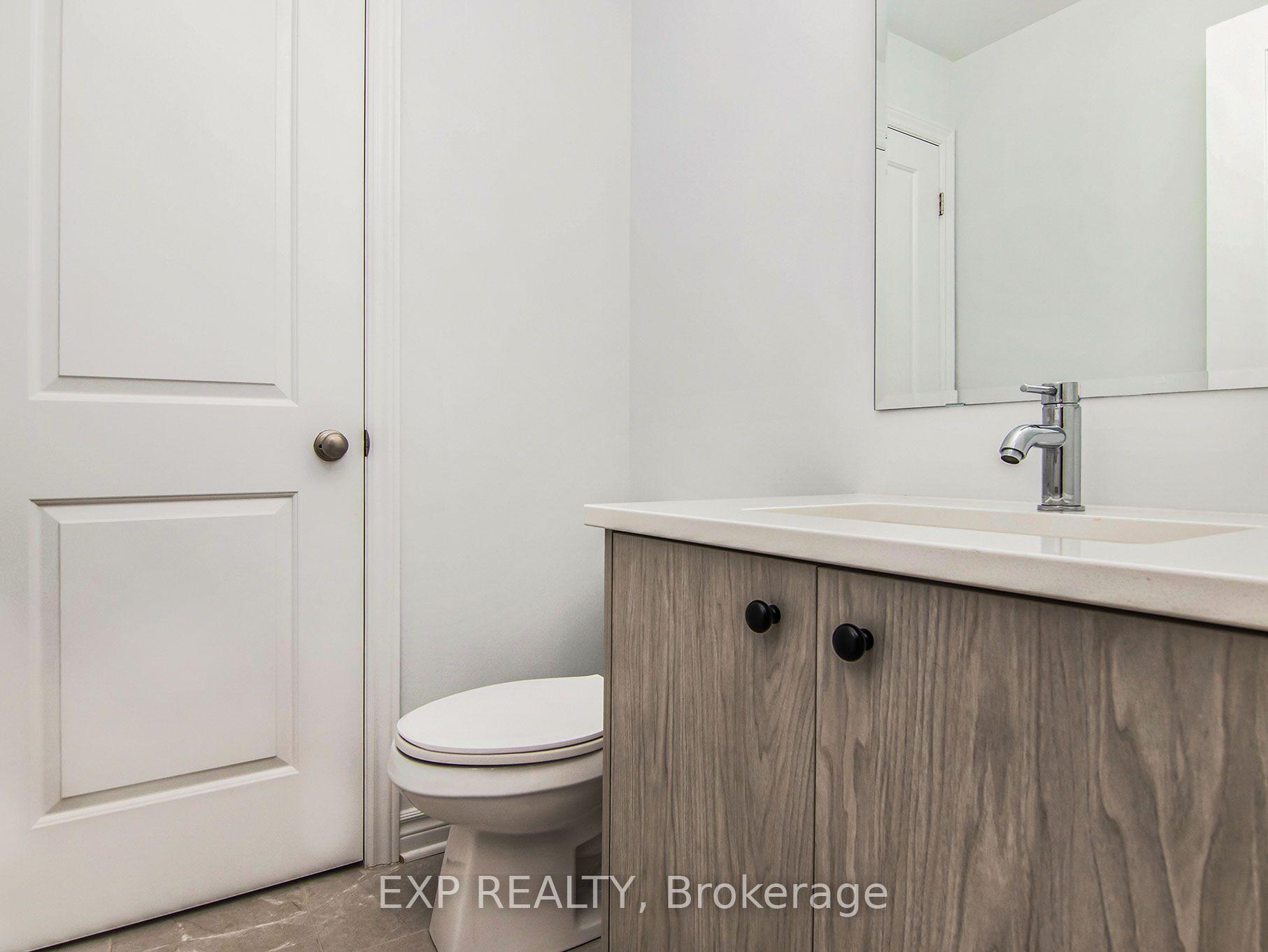 Photo 33 of 17 Carabiner Private, Ottawa, Mer Bleue/Bradley Estates/Anderson Park — HOMEH