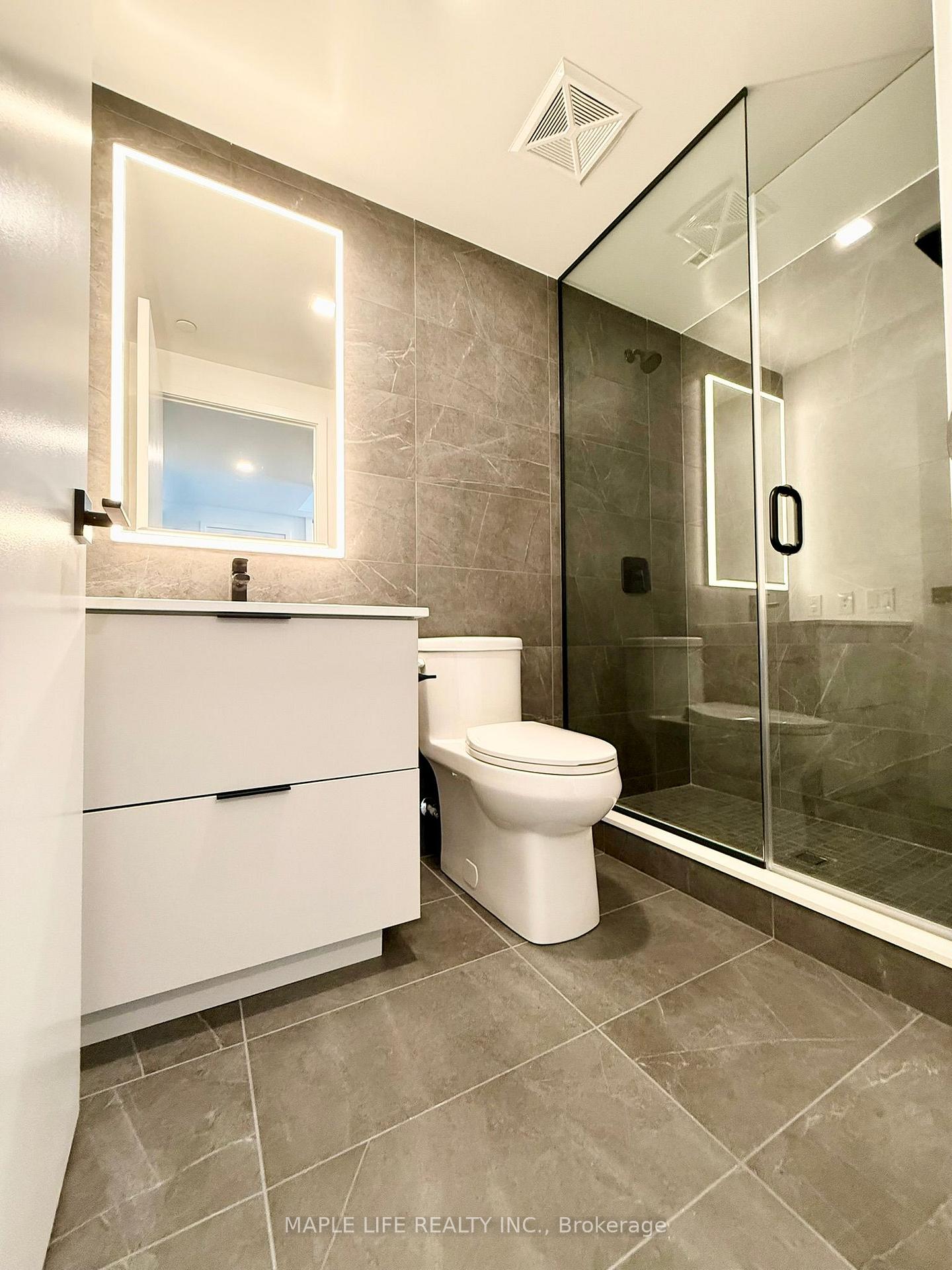 Photo 5 of Unit 3501, 609 Sherbourne Street, Toronto, North St. James Town — HOMEH