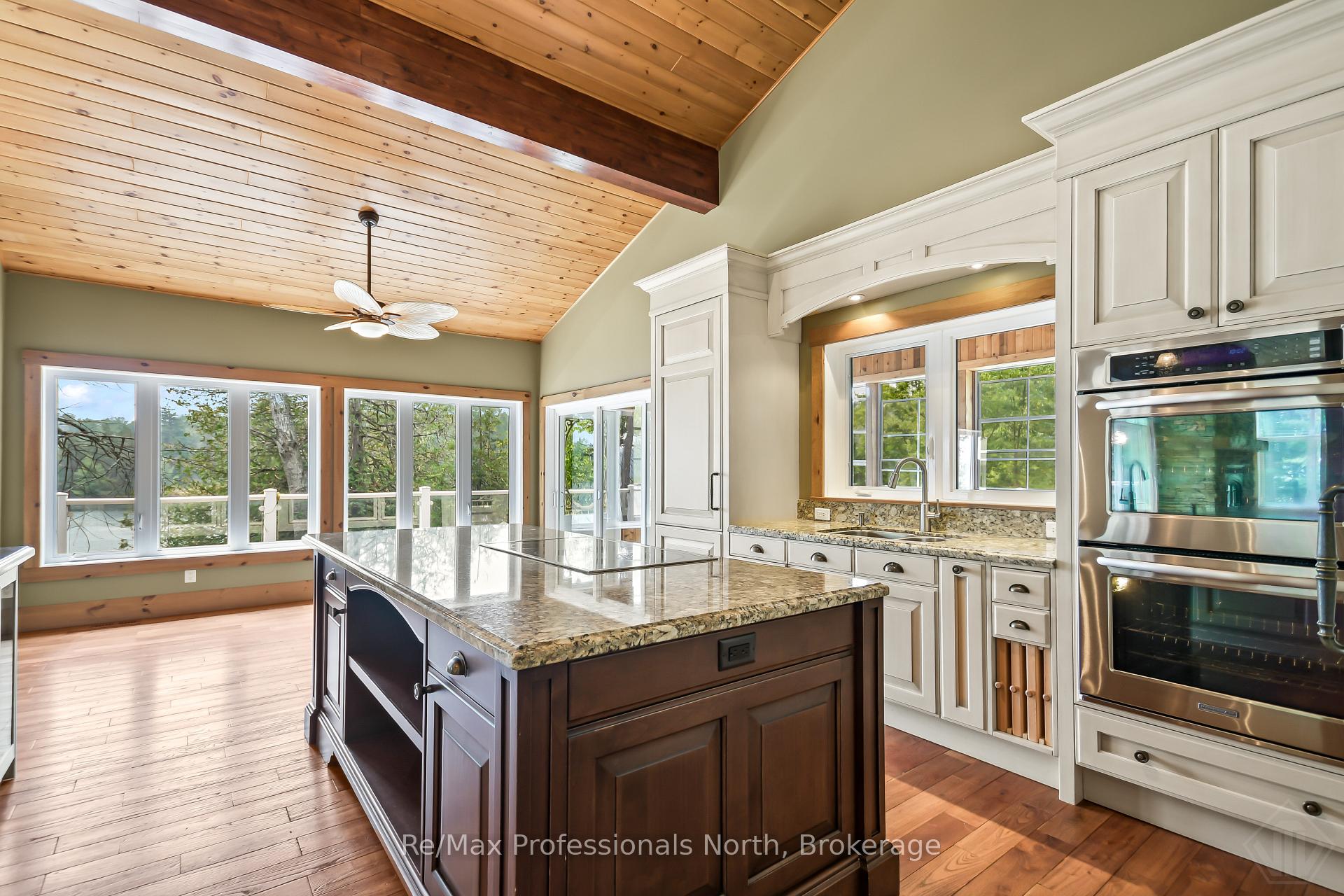 Photo 11 of 1064 Road 3200, Gravenhurst, Muskoka (S) — HOMEH