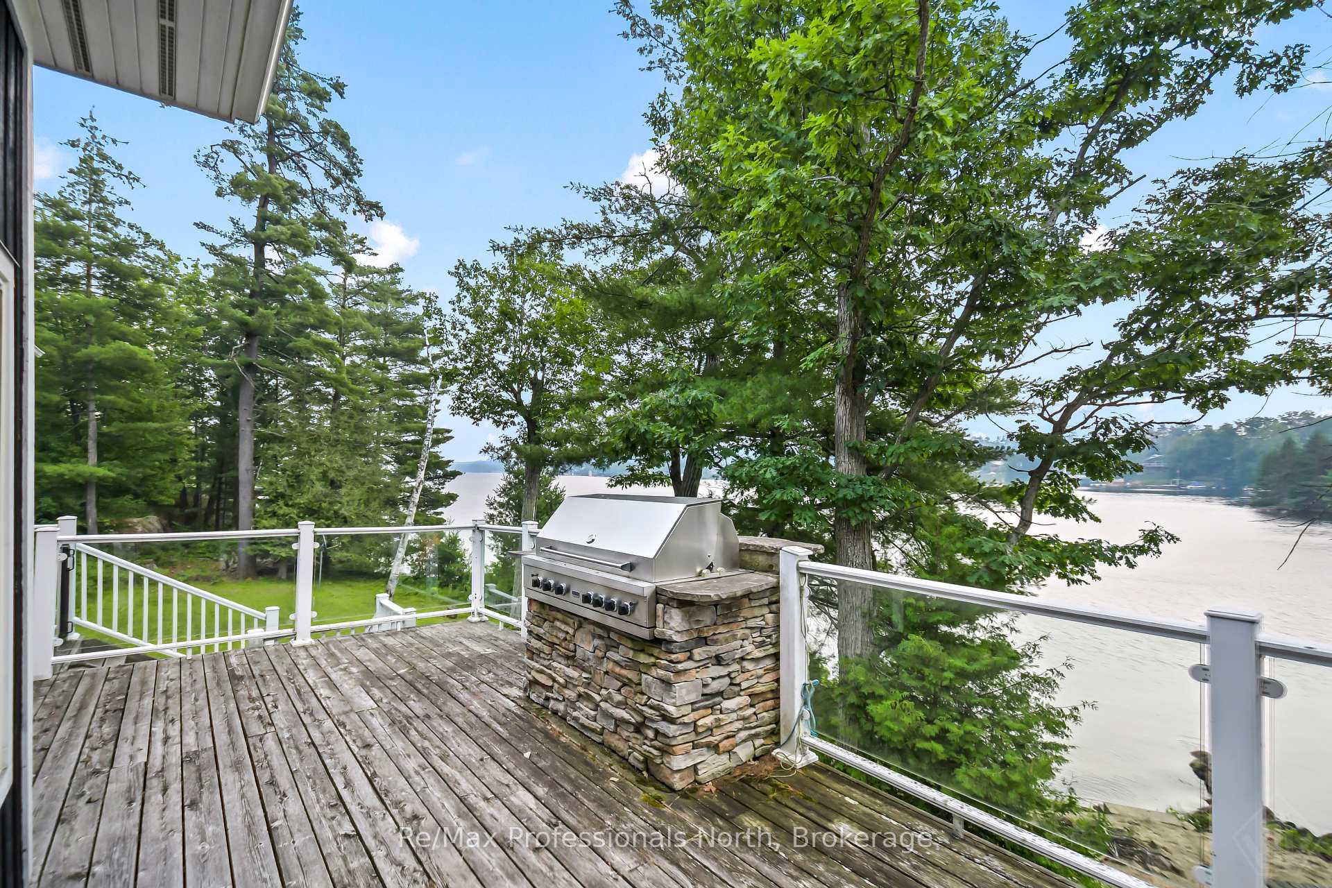 Photo 18 of 1064 Road 3200, Gravenhurst, Muskoka (S) — HOMEH