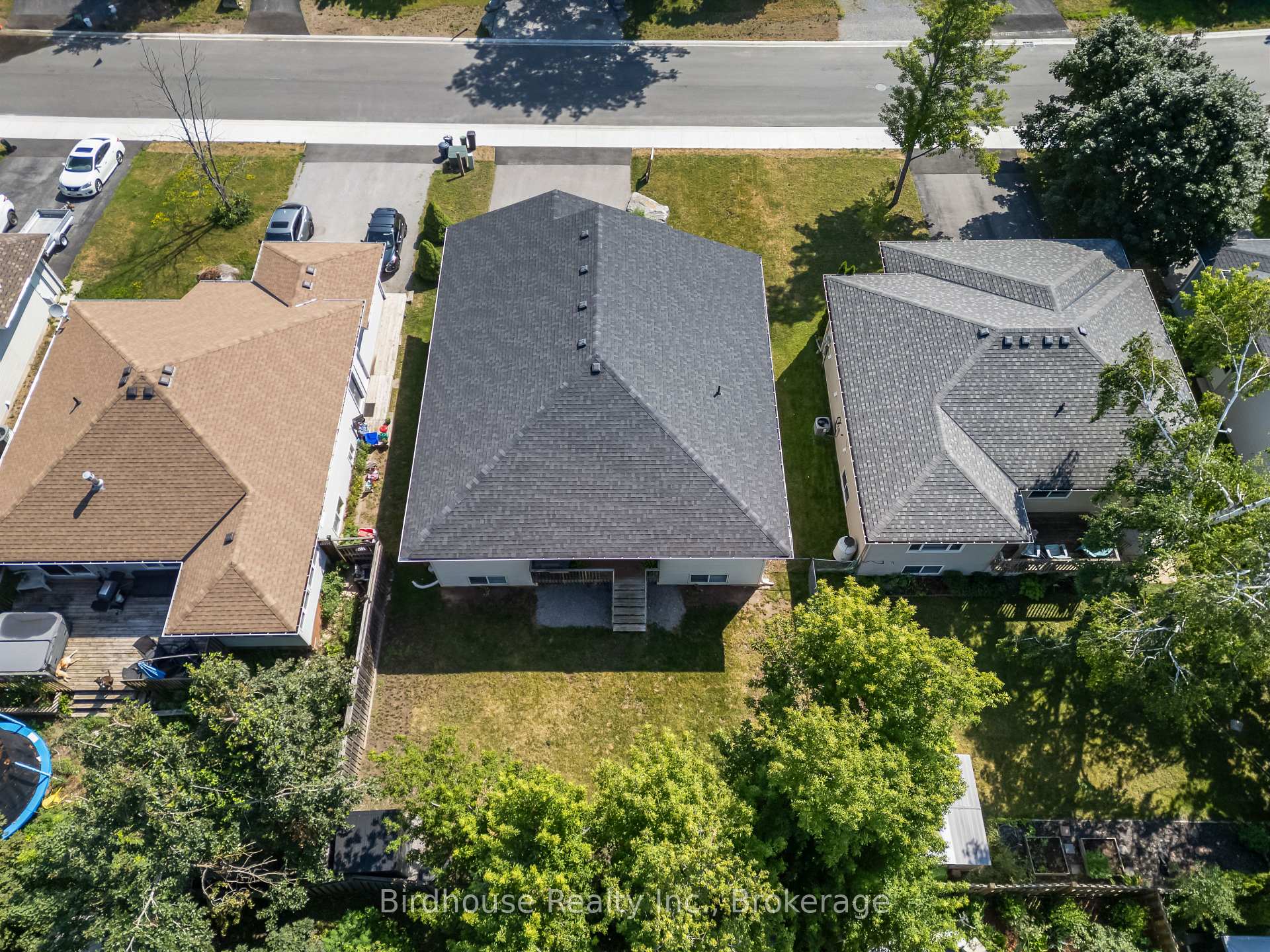 Photo 37 of 50 Birch Crescent, Kawartha Lakes, Bobcaygeon — HOMEH