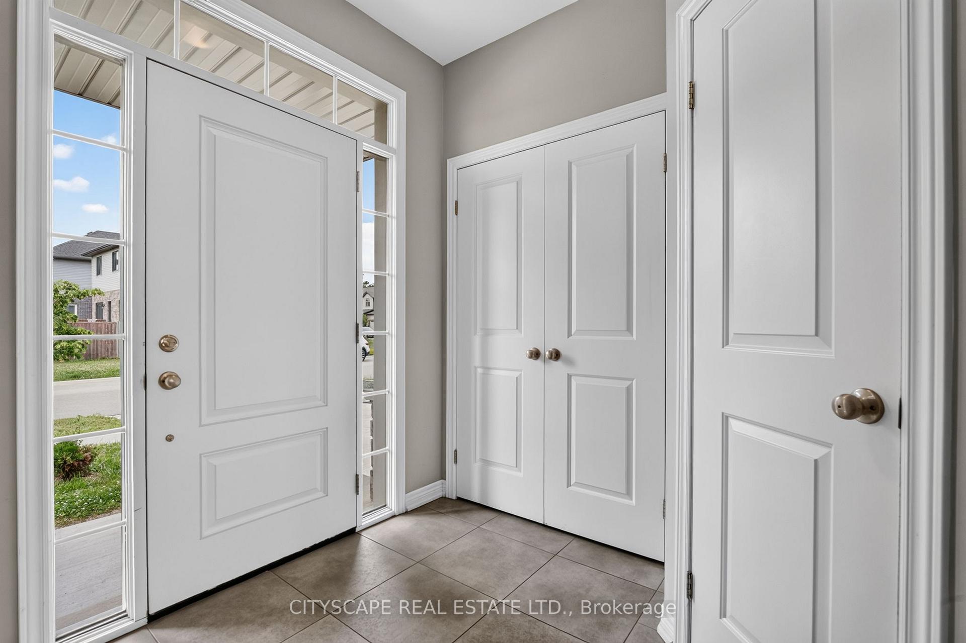 Photo 7 of 27 Lamb Crescent, Thorold, Hurricane/Merrittville — HOMEH