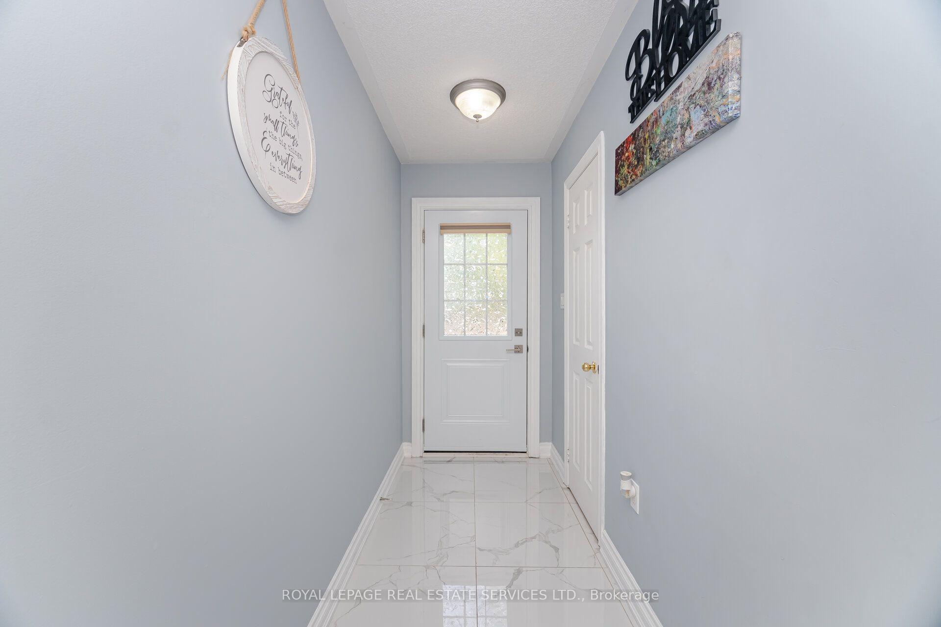Photo 6 of Unit 6, 430 Mapleview Drive E, Barrie, Painswick South — HOMEH