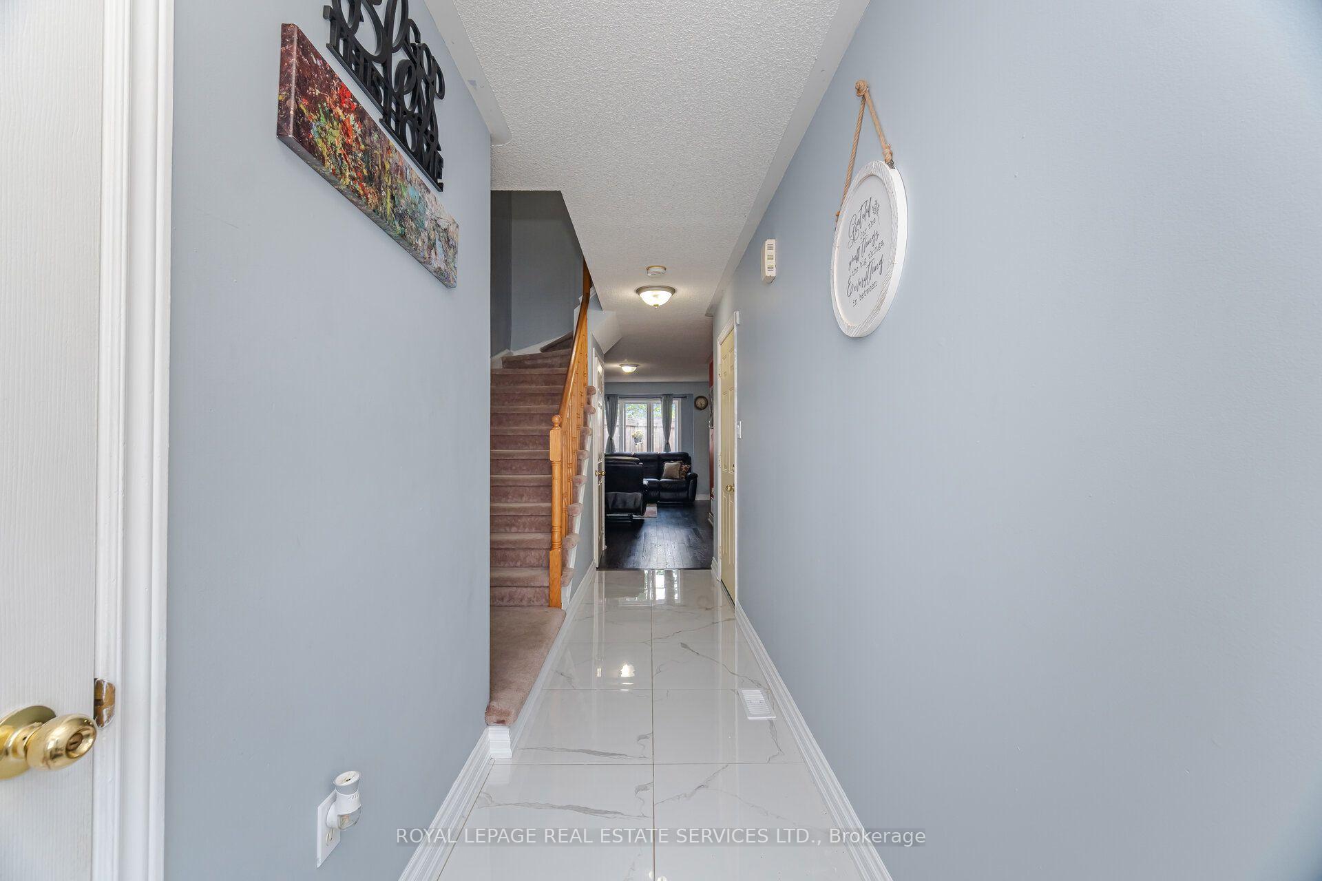 Photo 7 of Unit 6, 430 Mapleview Drive E, Barrie, Painswick South — HOMEH