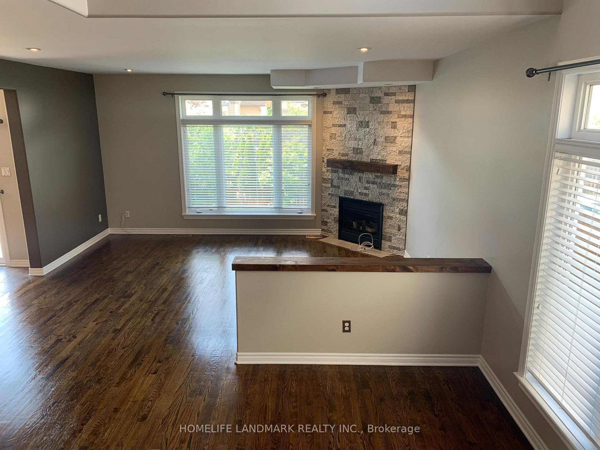 Photo 6 of 64 Black Bear Way, Ottawa, Stittsville (South) — HOMEH