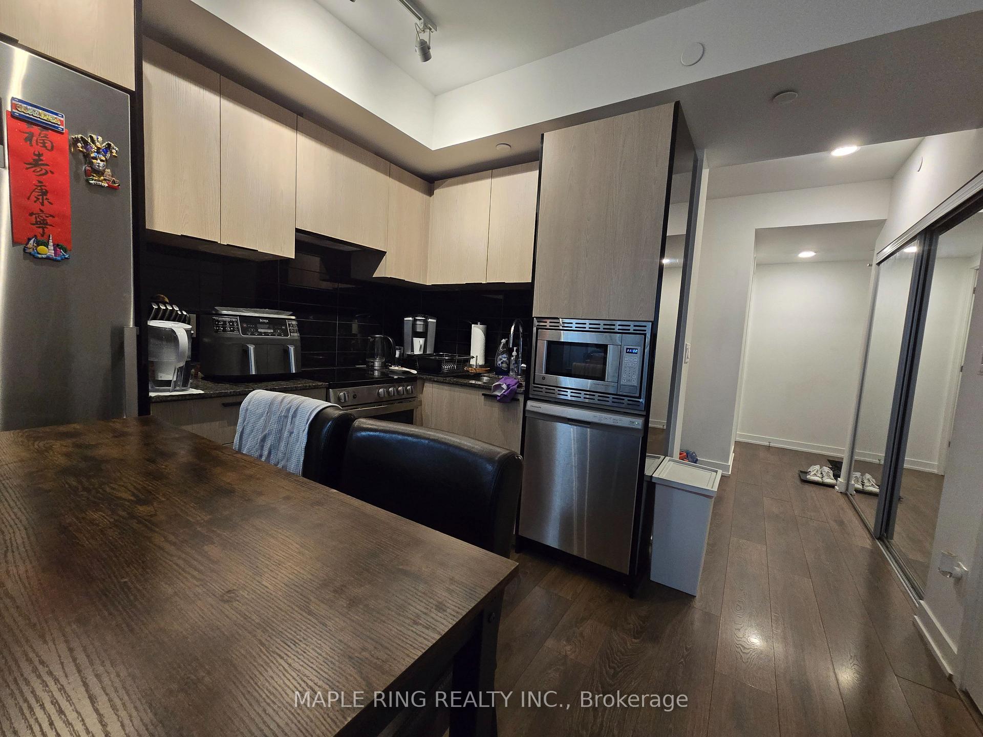 Photo 4 of Unit 2213, 501 Yonge Street, Toronto, Church-Yonge Corridor — HOMEH