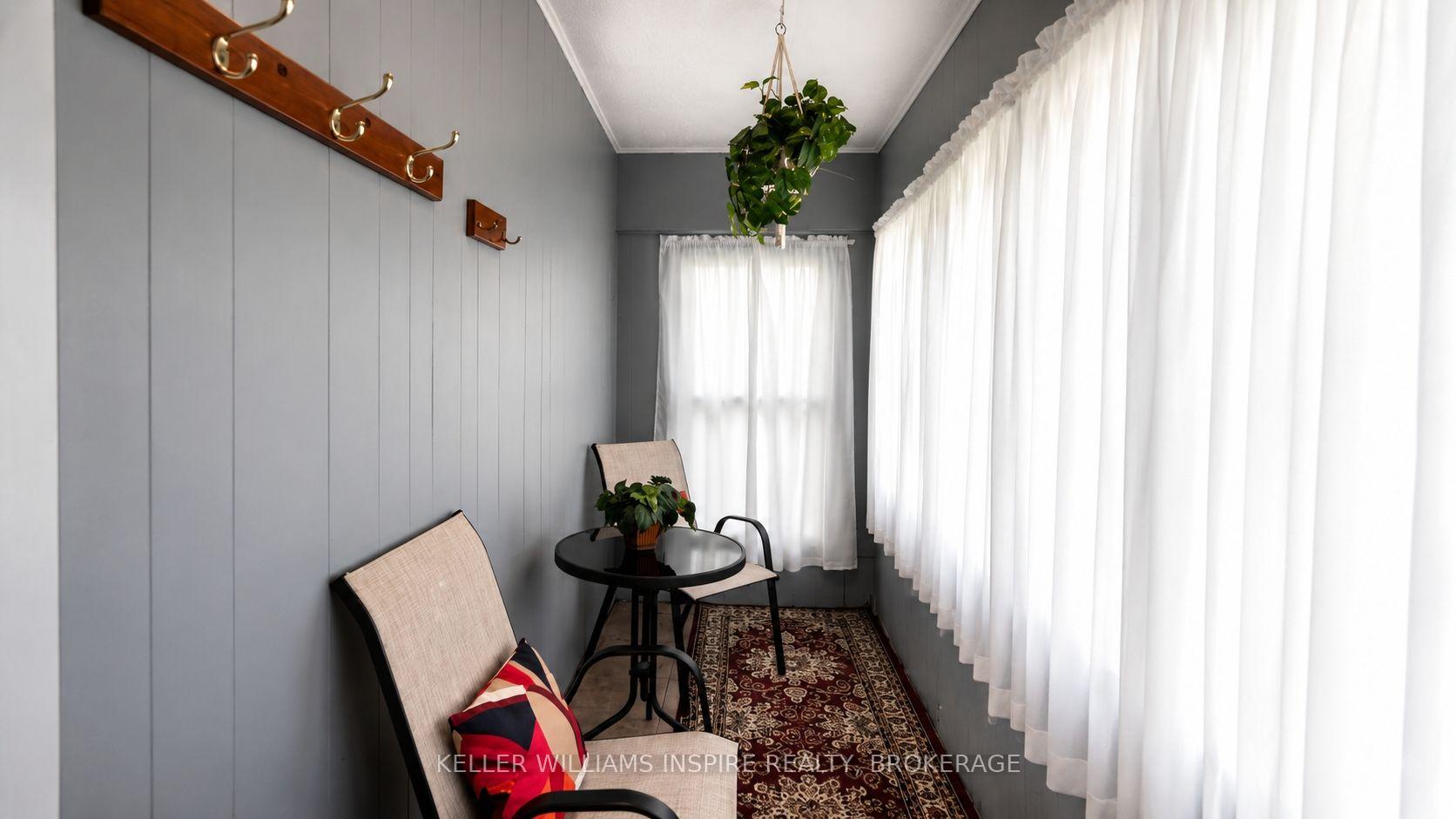 Photo 3 of 92 Elm Street, Kingston, East of Sir John A. Blvd — HOMEH