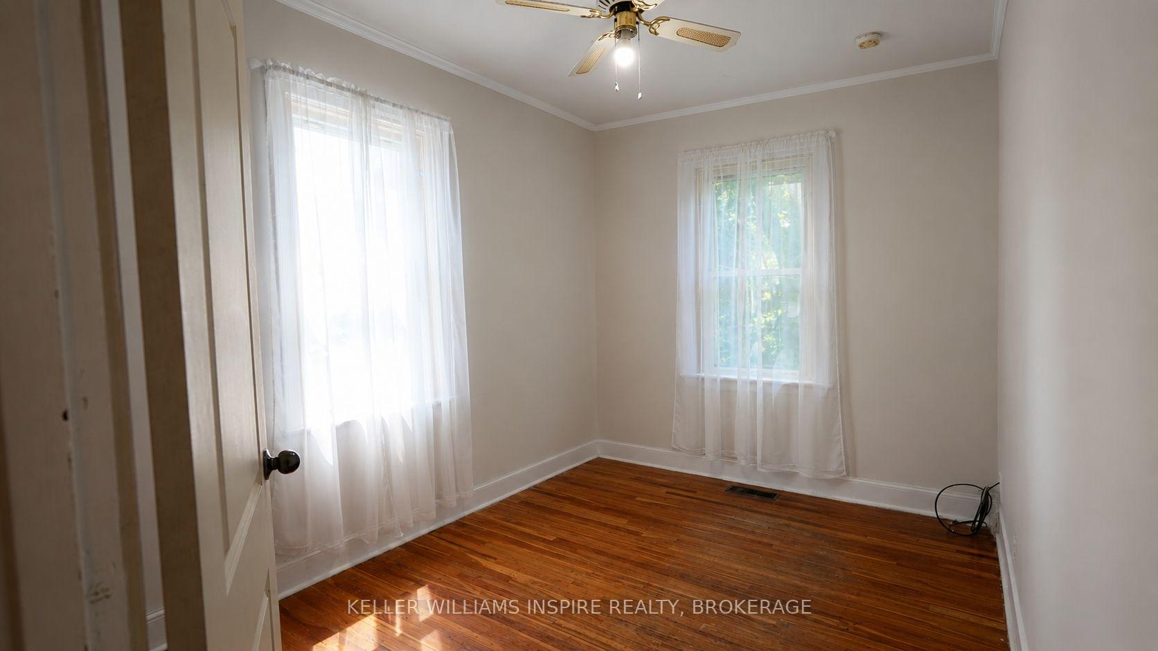 Photo 12 of 92 Elm Street, Kingston, East of Sir John A. Blvd — HOMEH
