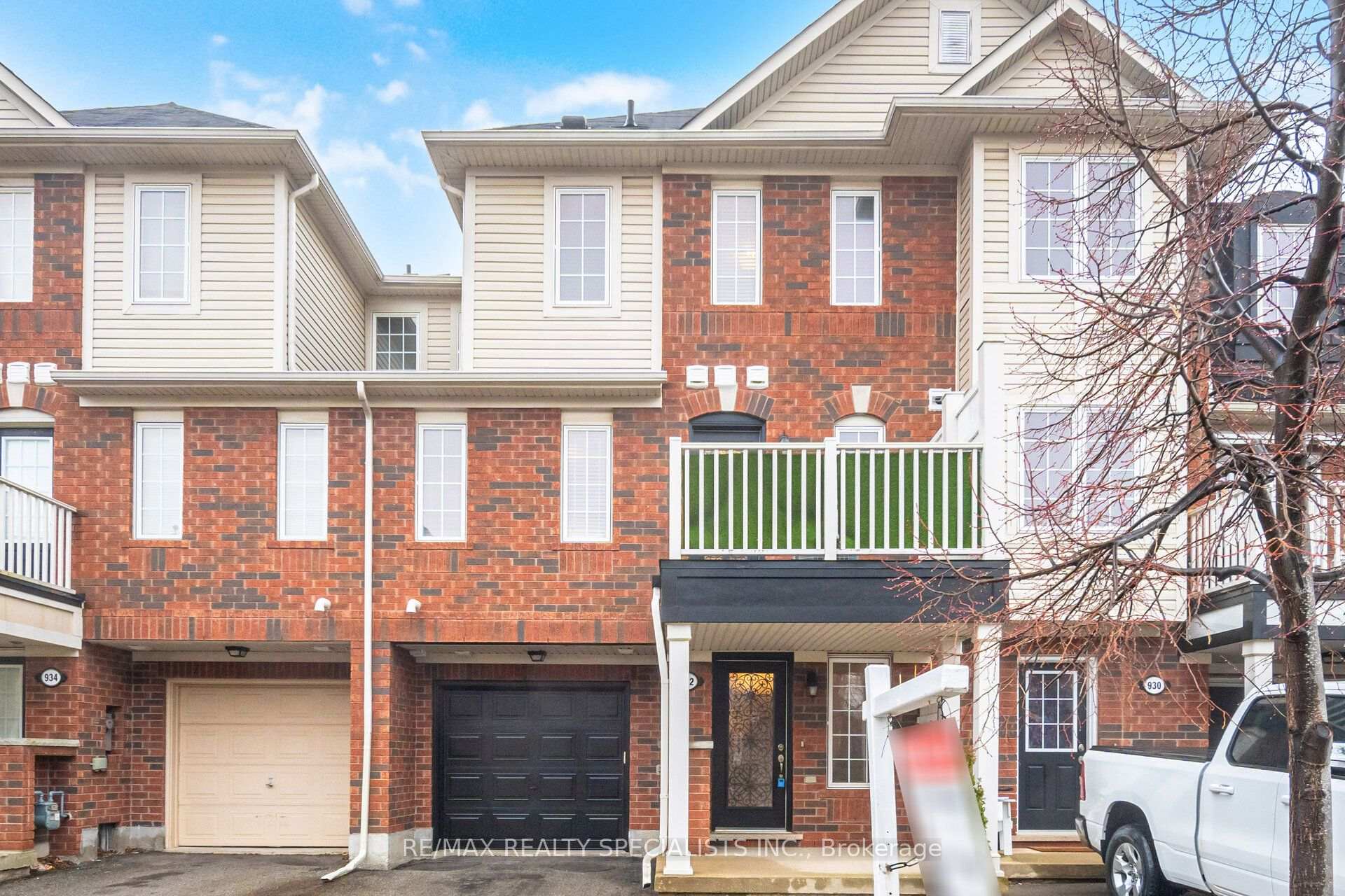 Photo 1 of 932 Sprague Place, Milton, Coates — HOMEH