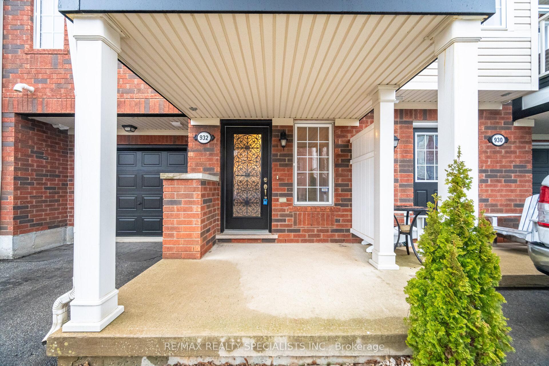 Photo 2 of 932 Sprague Place, Milton, Coates — HOMEH