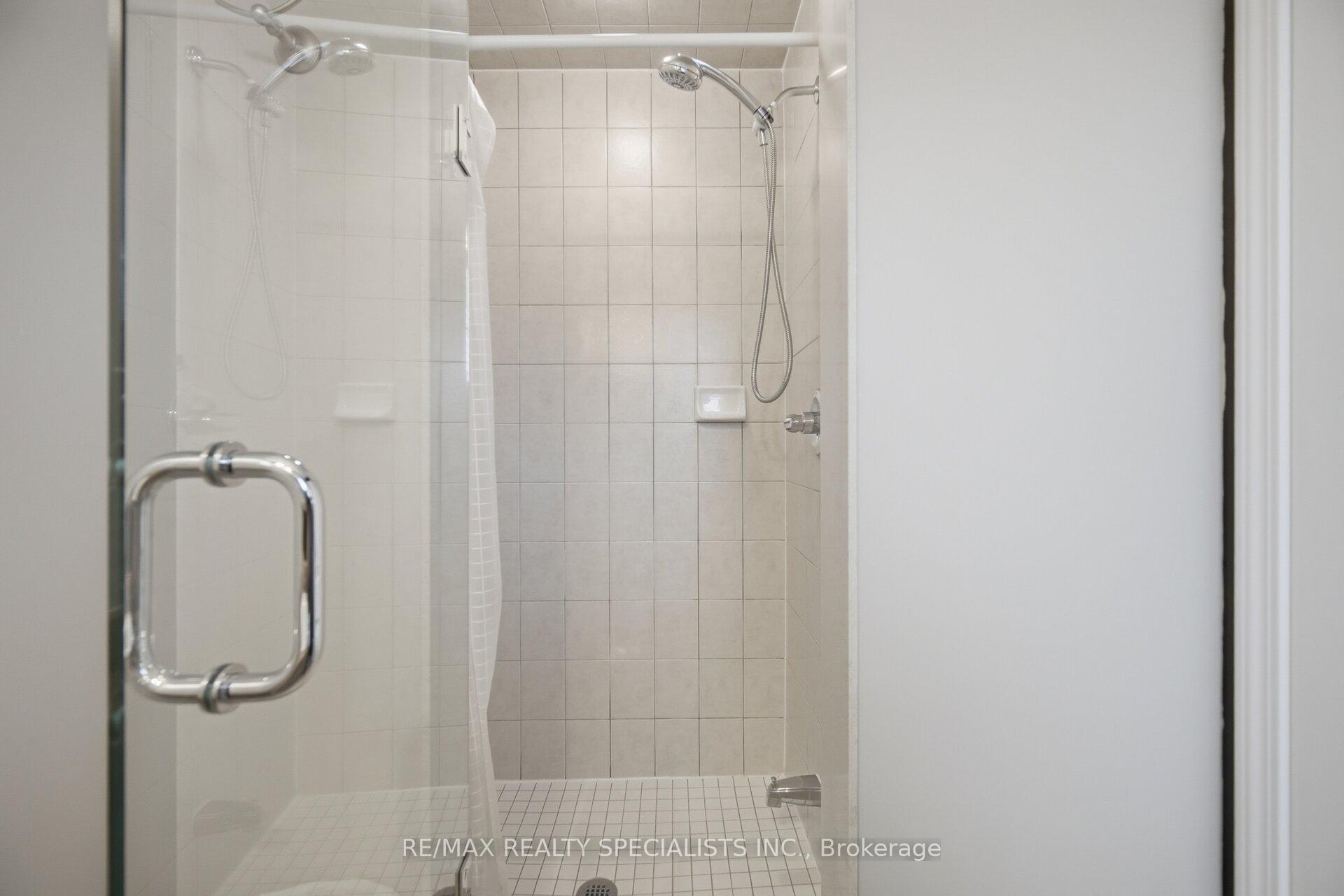 Photo 34 of 932 Sprague Place, Milton, Coates — HOMEH