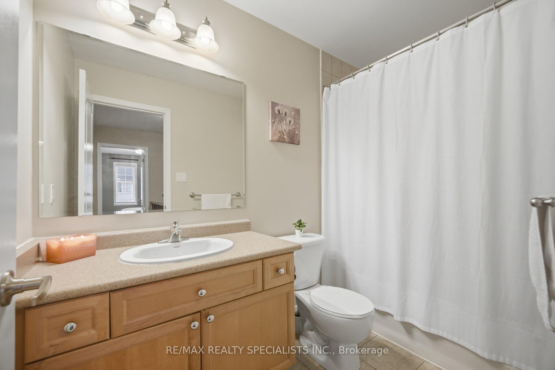 Photo 42 of 932 Sprague Place, Milton, Coates — HOMEH