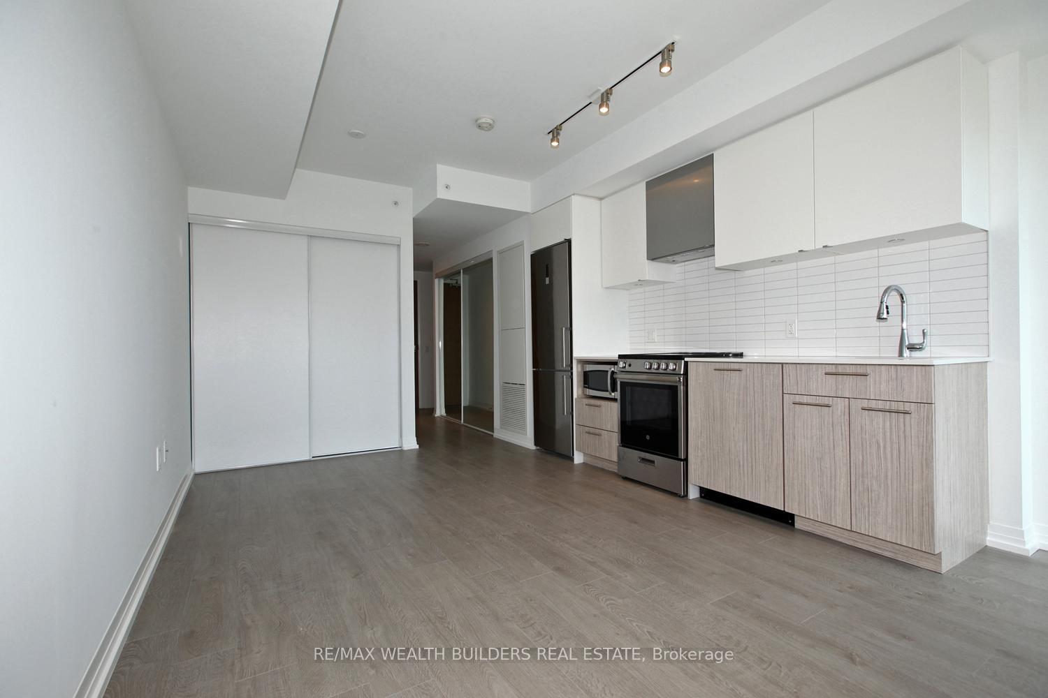 Photo 6 of Unit 2107, 251 Jarvis Street E, Toronto, Church-Yonge Corridor — HOMEH