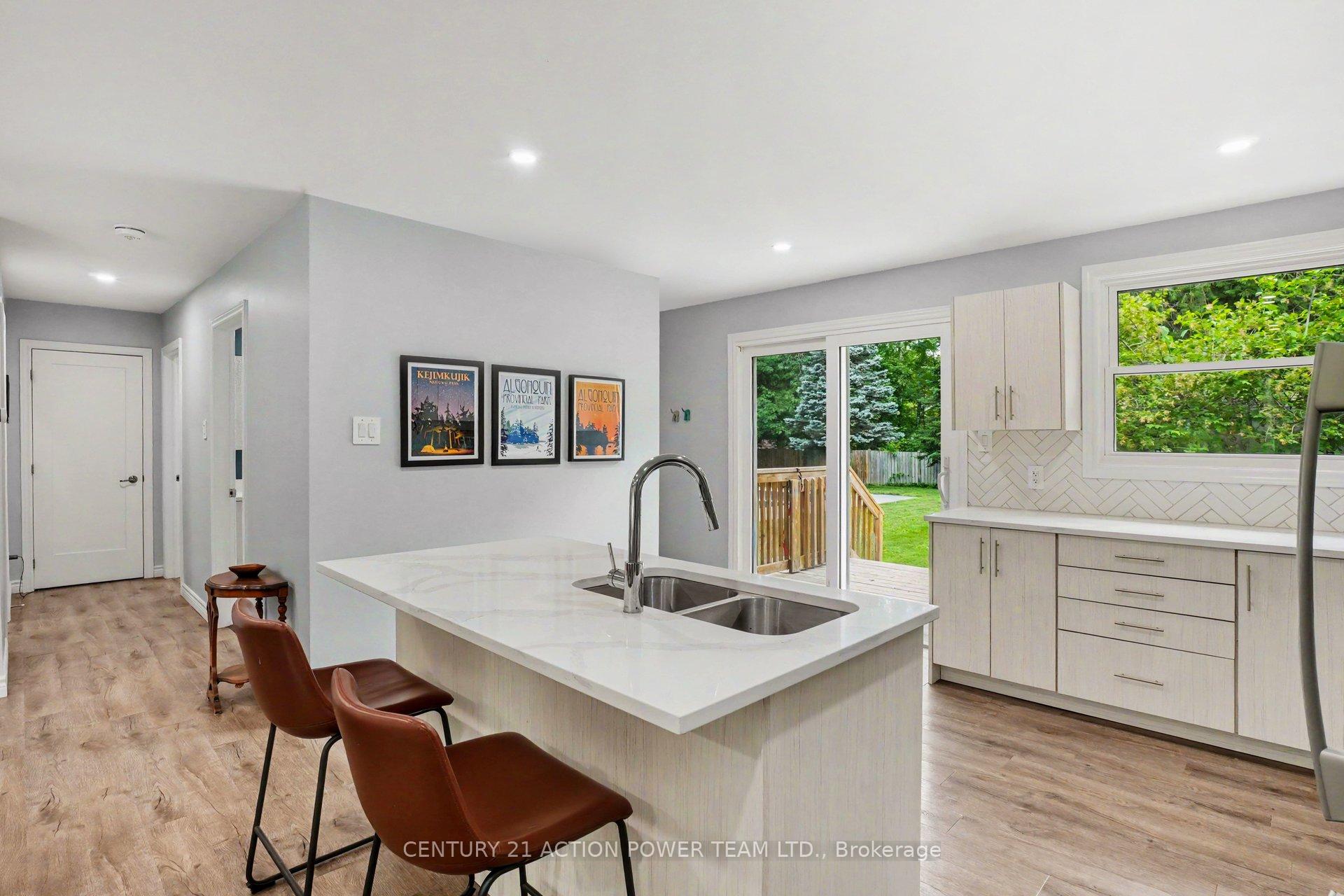 Photo 15 of 422 Allbirch Road, Ottawa, Constance Bay — HOMEH