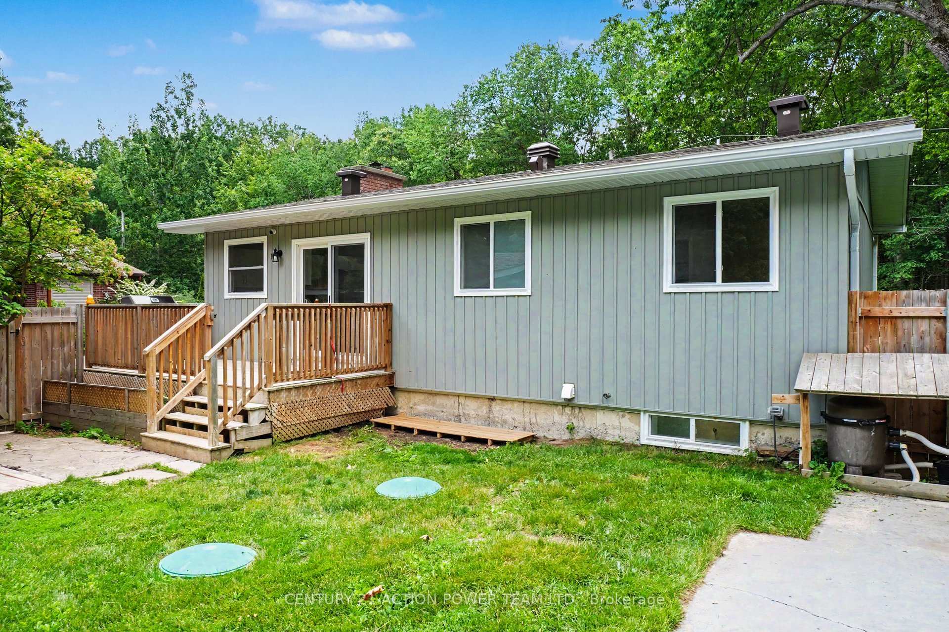 Photo 36 of 422 Allbirch Road, Ottawa, Constance Bay — HOMEH