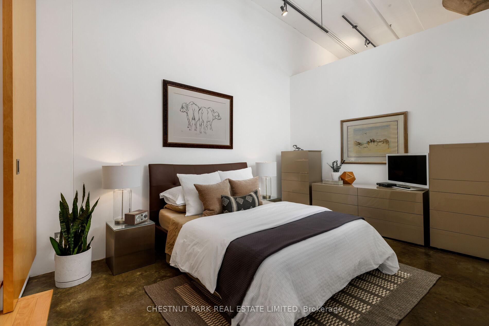 Photo 14 of Unit 306, 90 Sumach Street, Toronto, Regent Park — HOMEH