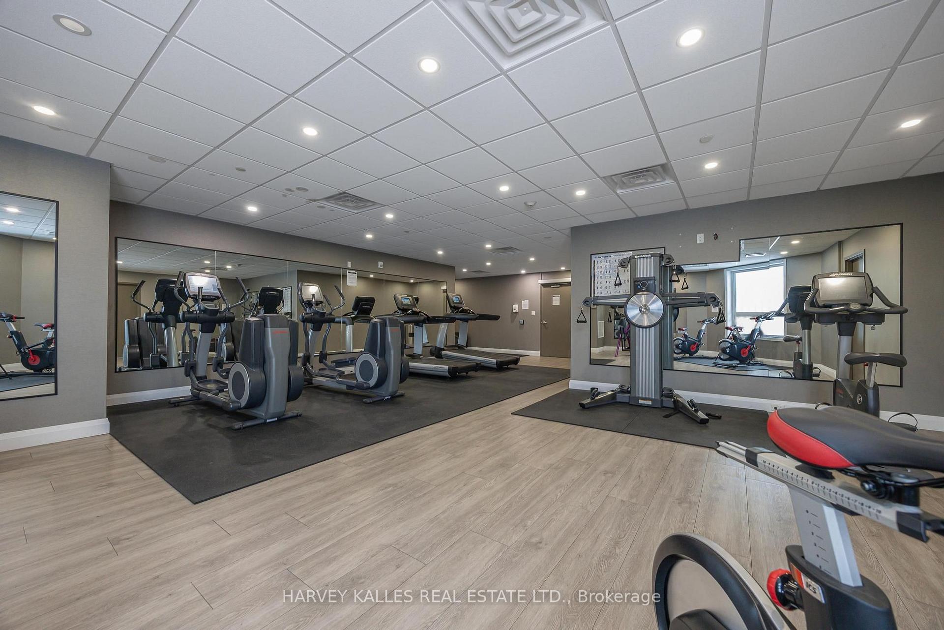 Photo 20 of Unit 122, 101 Shoreview Place, Hamilton, Lakeshore — HOMEH