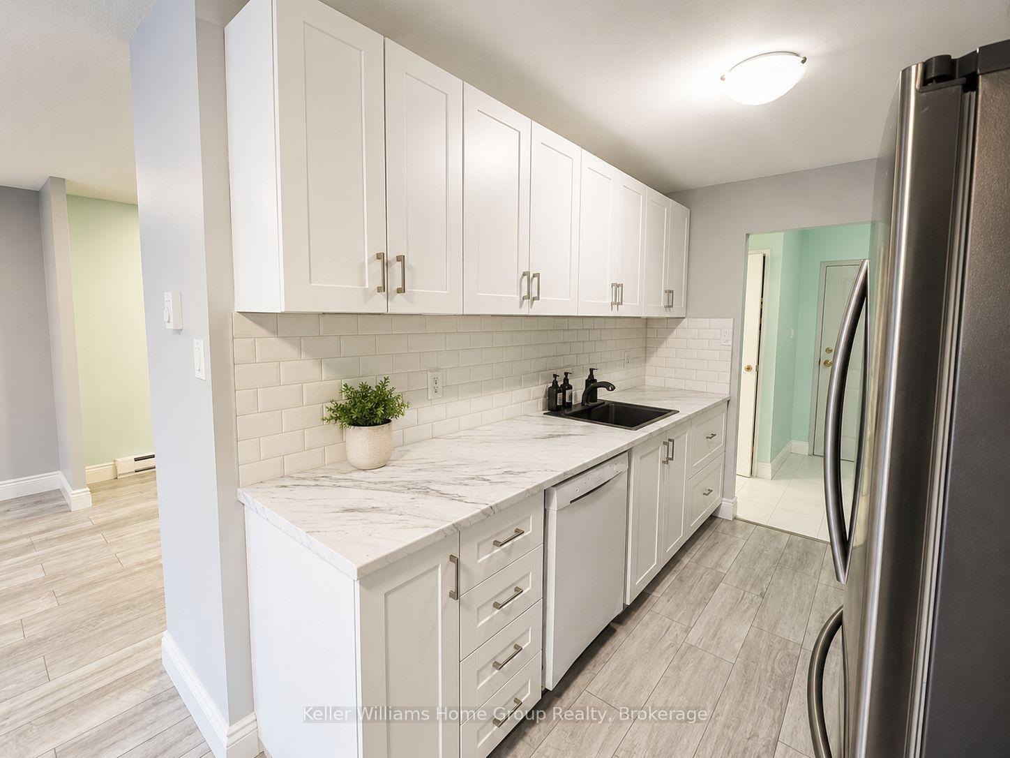Photo 3 of Unit 106, 65 Highland Cres, Kitchener, Victoria Hills — HOMEH