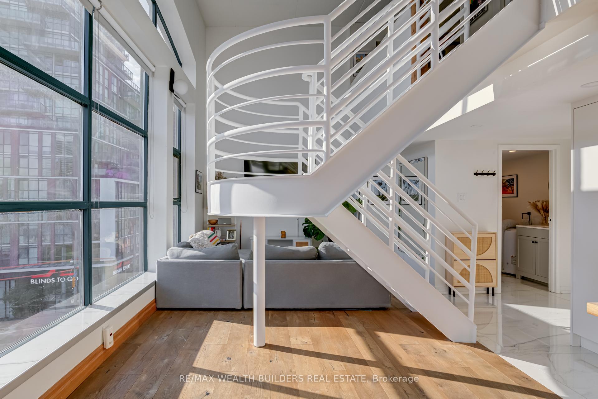 Photo 5 of Unit 403, 393 King Street E, Toronto, Moss Park — HOMEH