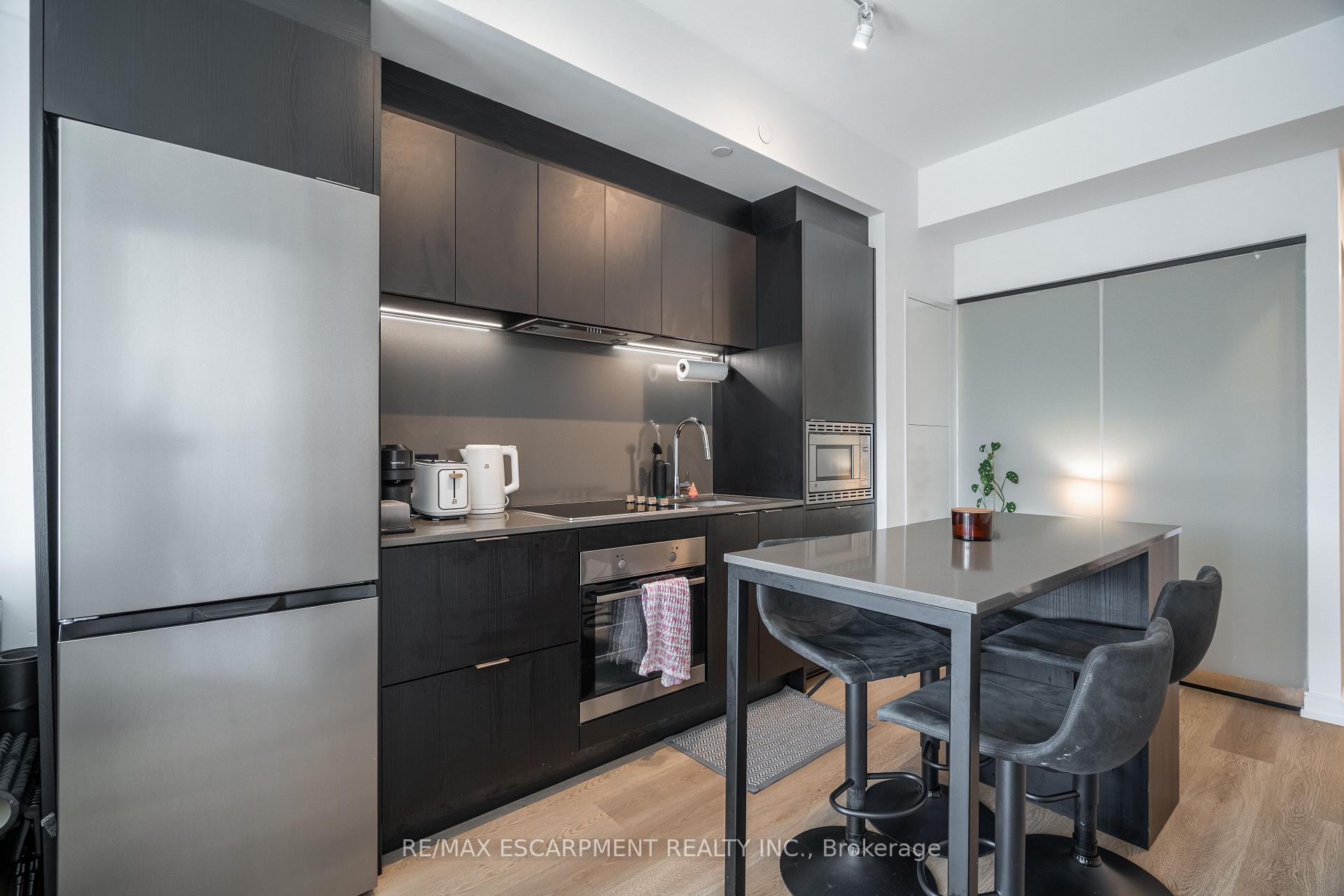 Photo 6 of Unit 1504, 1 Jarvis Street, Hamilton, Beasley — HOMEH