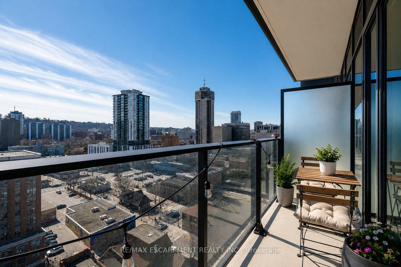 Photo 16 of Unit 1504, 1 Jarvis Street, Hamilton, Beasley — HOMEH