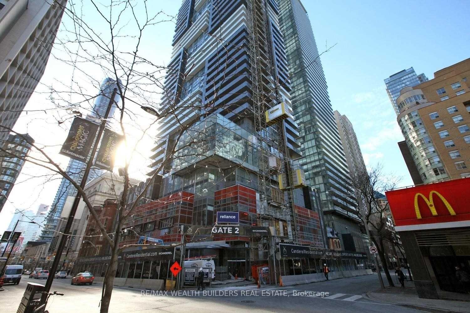 Front of Unit 2609, 7 Grenville Street