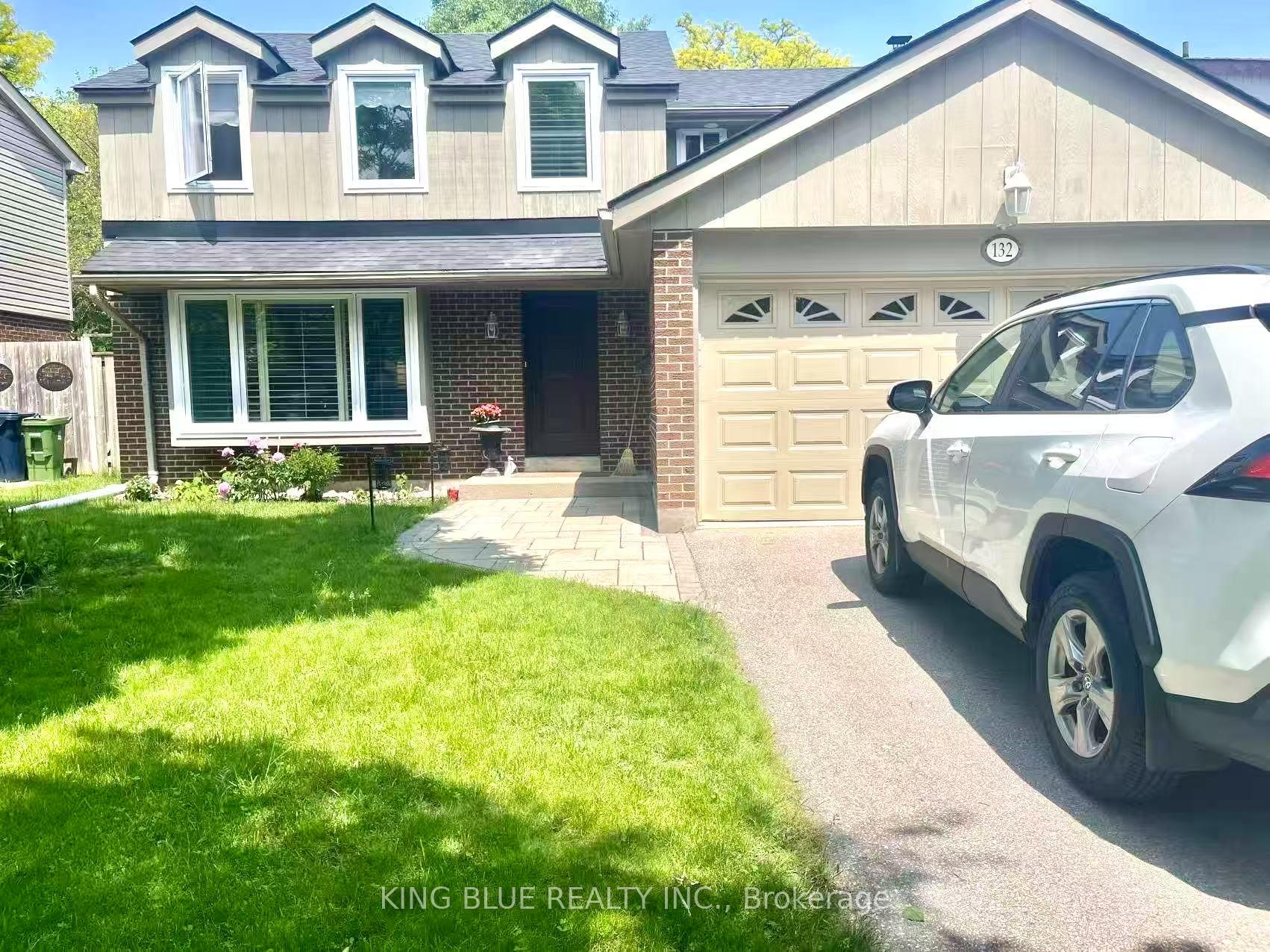 Front of Unit Room 2, 132 Heatherside Drive