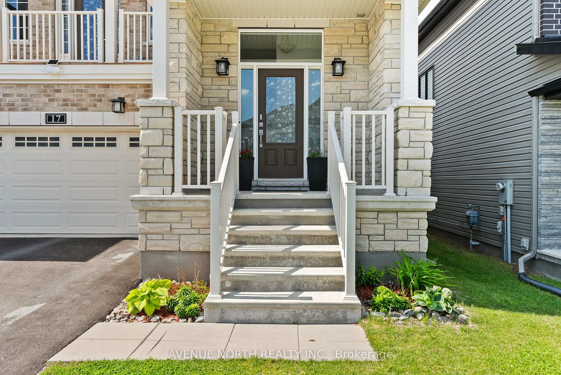 Photo 2 of 17 Fossa Terrace, Ottawa, Barrhaven - Half Moon Bay — HOMEH