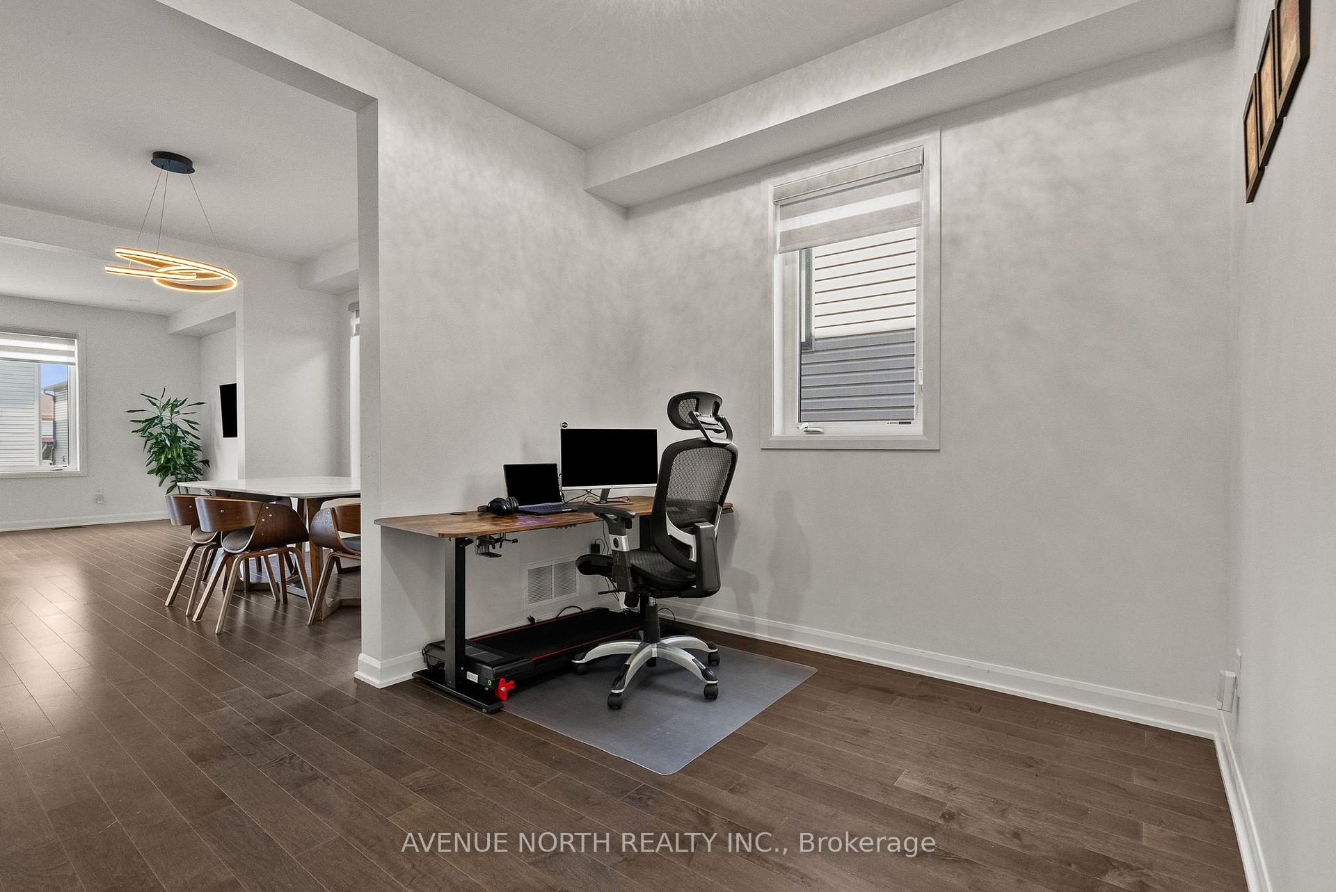 Photo 7 of 17 Fossa Terrace, Ottawa, Barrhaven - Half Moon Bay — HOMEH