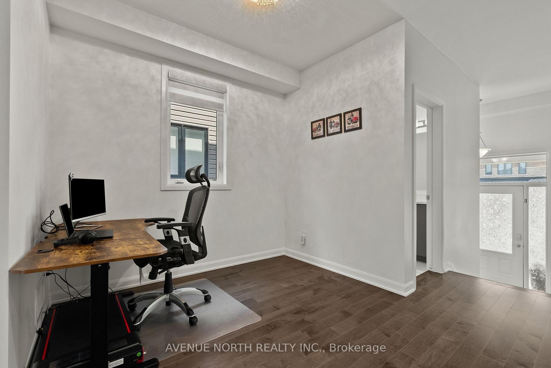 Photo 8 of 17 Fossa Terrace, Ottawa, Barrhaven - Half Moon Bay — HOMEH
