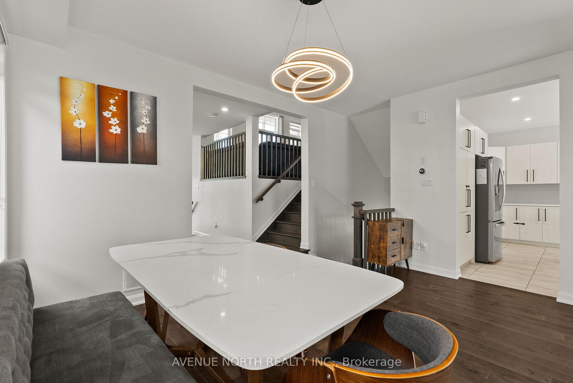 Photo 11 of 17 Fossa Terrace, Ottawa, Barrhaven - Half Moon Bay — HOMEH