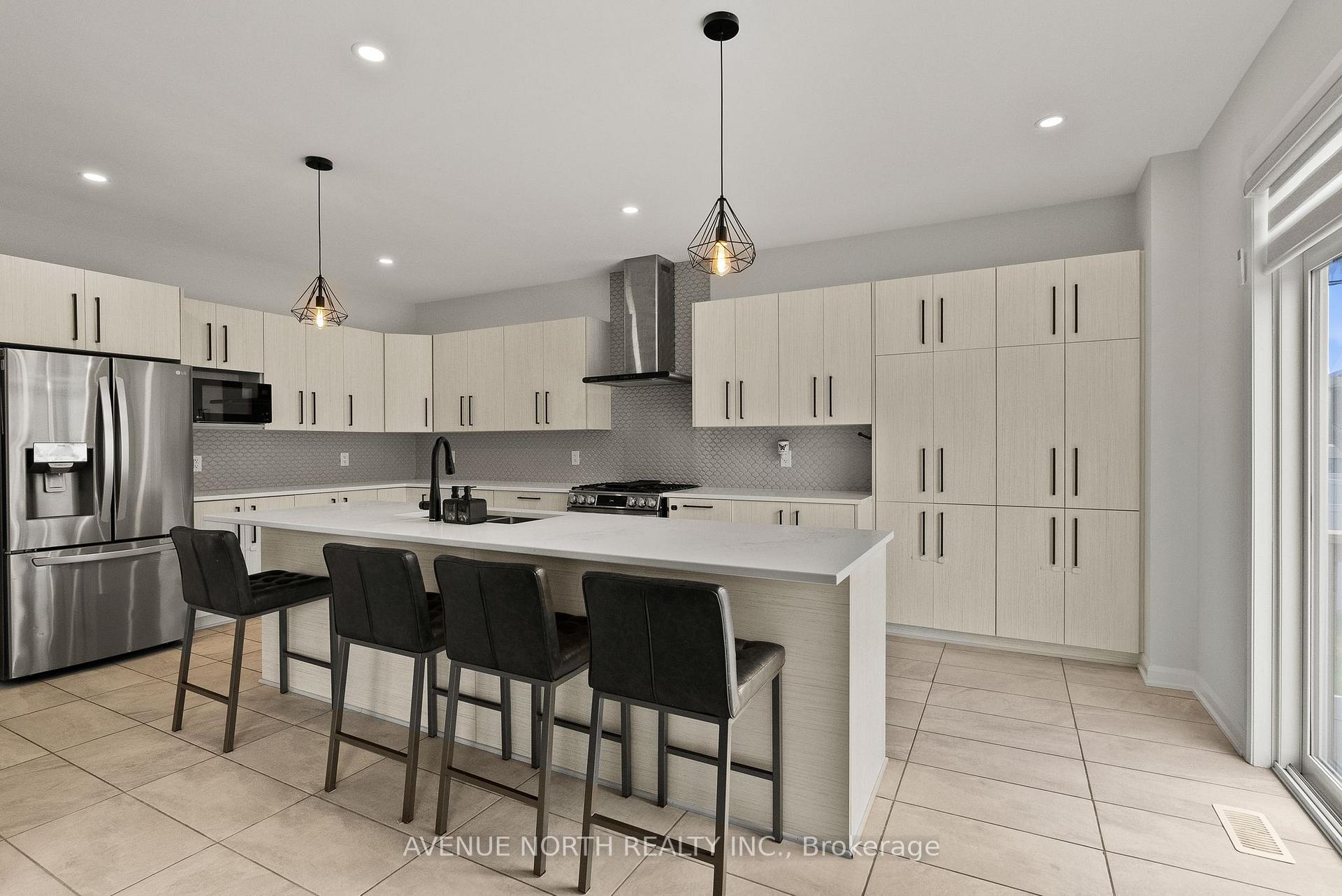 Photo 16 of 17 Fossa Terrace, Ottawa, Barrhaven - Half Moon Bay — HOMEH