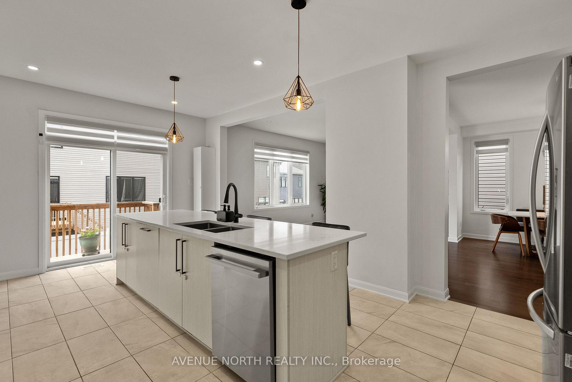 Photo 22 of 17 Fossa Terrace, Ottawa, Barrhaven - Half Moon Bay — HOMEH