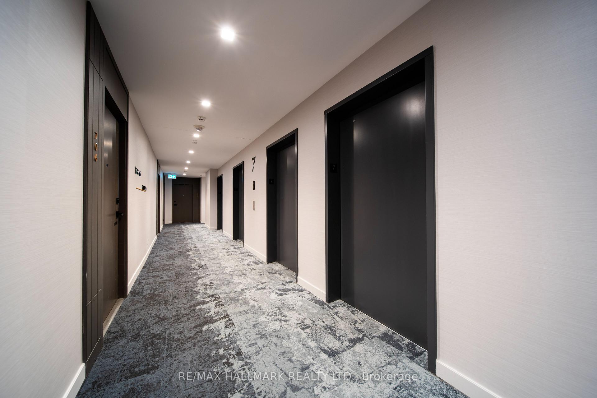 Photo 7 of Unit 702, 15 Holmes Avenue, North York, Willowdale East — HOMEH