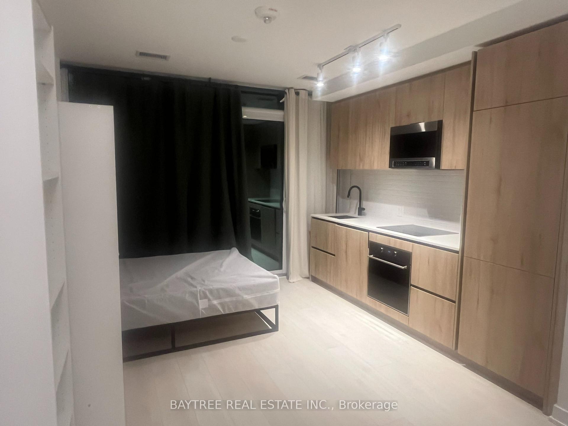 Photo 1 of Unit 604s, 127 Broadway Avenue, Toronto, Mount Pleasant West — HOMEH