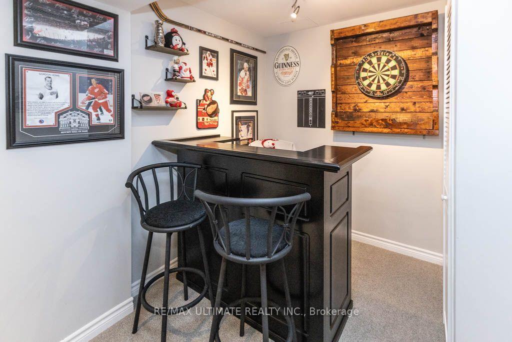 Photo 31 of 46 Beaumaris Crescent, Whitby, Brooklin — HOMEH