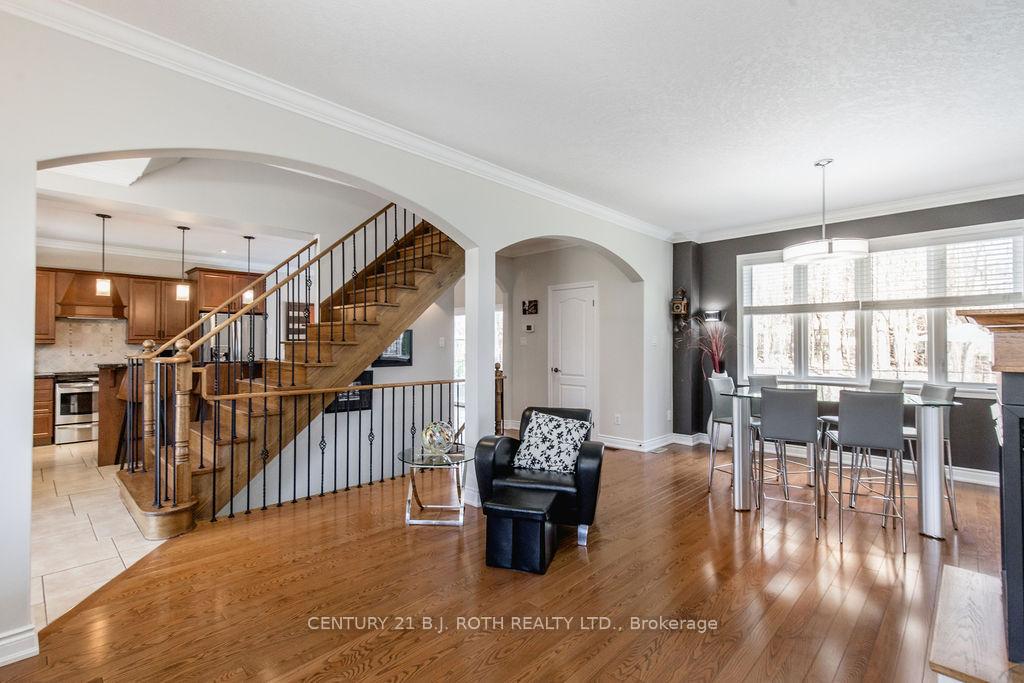 Photo 14 of 12 Lloyd Cook Drive E, Springwater, Snow Valley — HOMEH