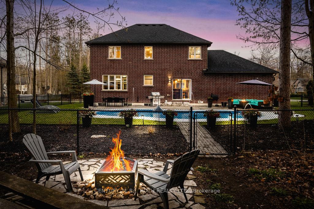 Photo 49 of 12 Lloyd Cook Drive E, Springwater, Snow Valley — HOMEH