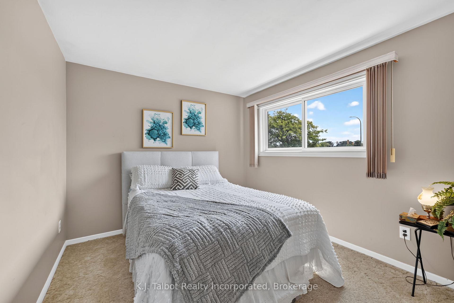 Photo 20 of 382 Huron Road, Goderich, Goderich (Town) — HOMEH