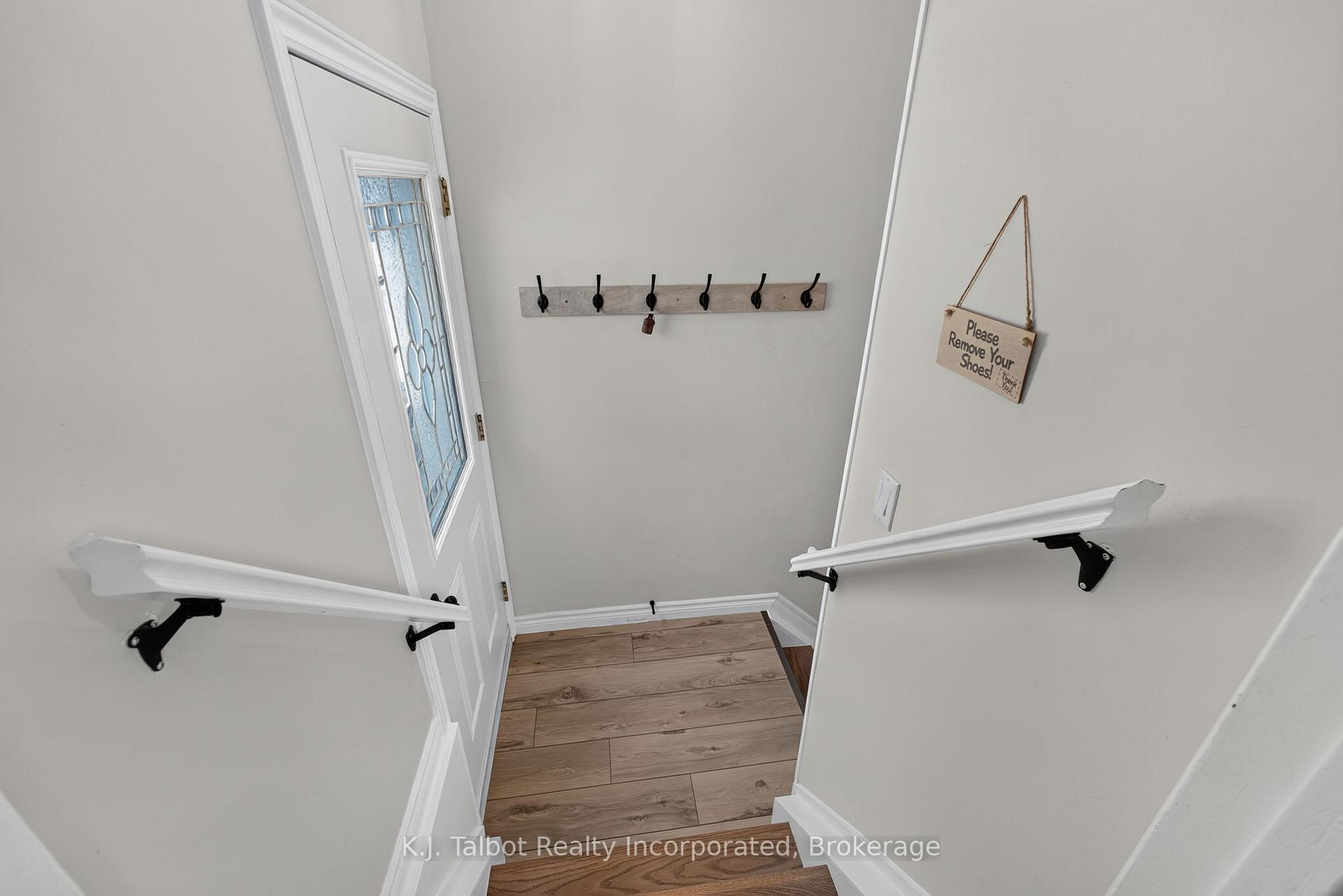 Photo 28 of 382 Huron Road, Goderich, Goderich (Town) — HOMEH