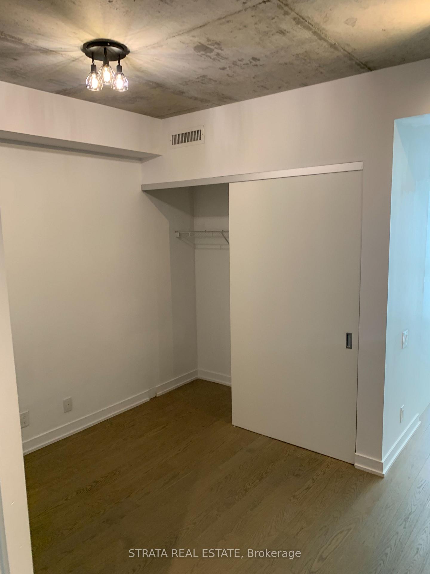 Photo 9 of Unit 411, 39 Brant Street, Toronto, Waterfront Communities — HOMEH
