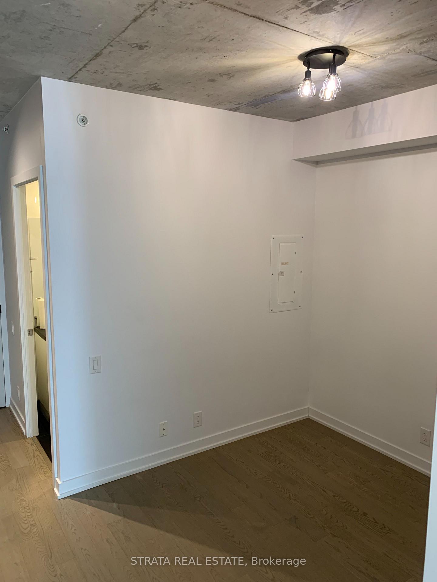 Photo 10 of Unit 411, 39 Brant Street, Toronto, Waterfront Communities — HOMEH