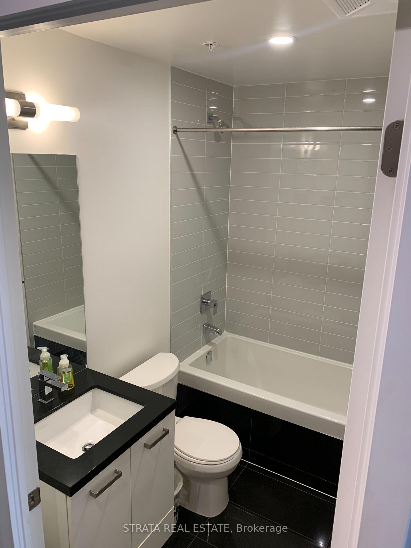 Photo 11 of Unit 411, 39 Brant Street, Toronto, Waterfront Communities — HOMEH