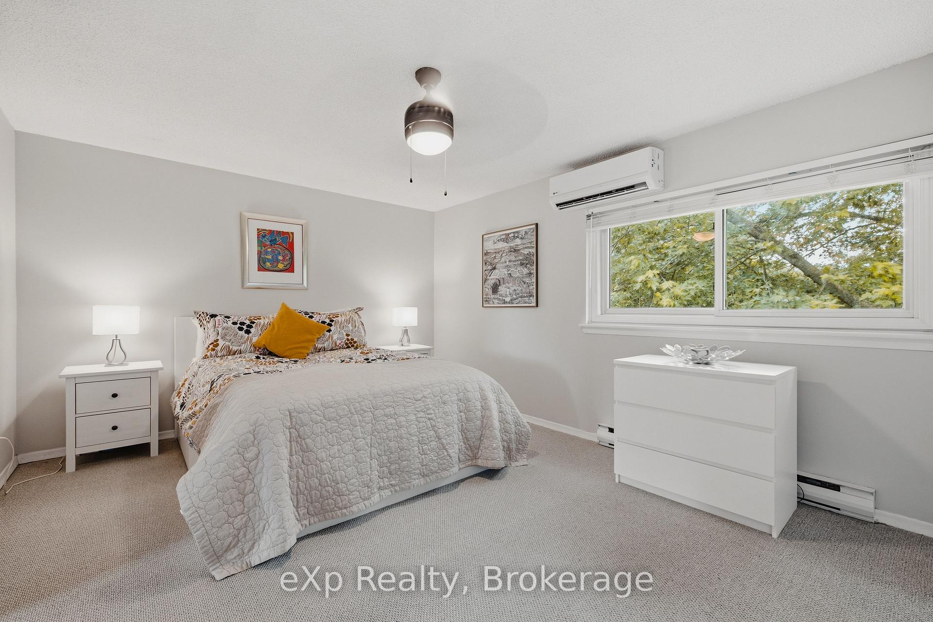 Photo 19 of Unit 4, 2 Worton Avenue, Guelph, Willow West/Sugarbush/West Acres — HOMEH